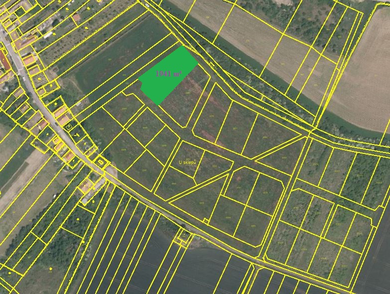 Prodej stavebního pozemku, obec Havraníky, CP 1941 m²