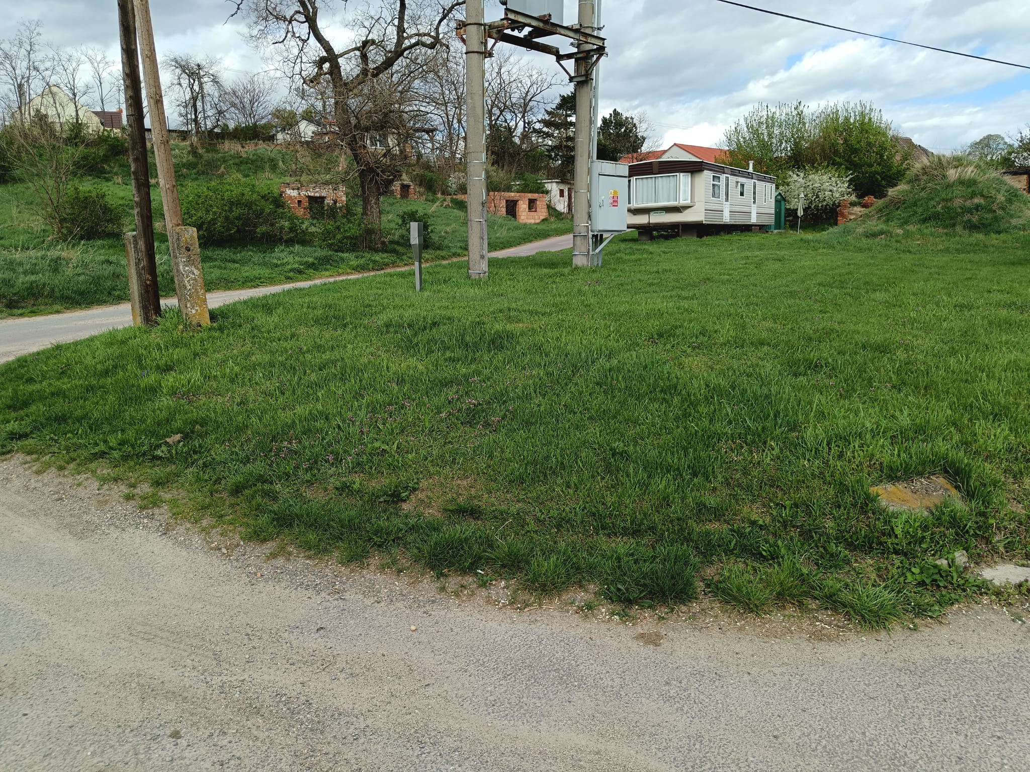 Prodej pozemku Dyjákovice, CP 328 m2