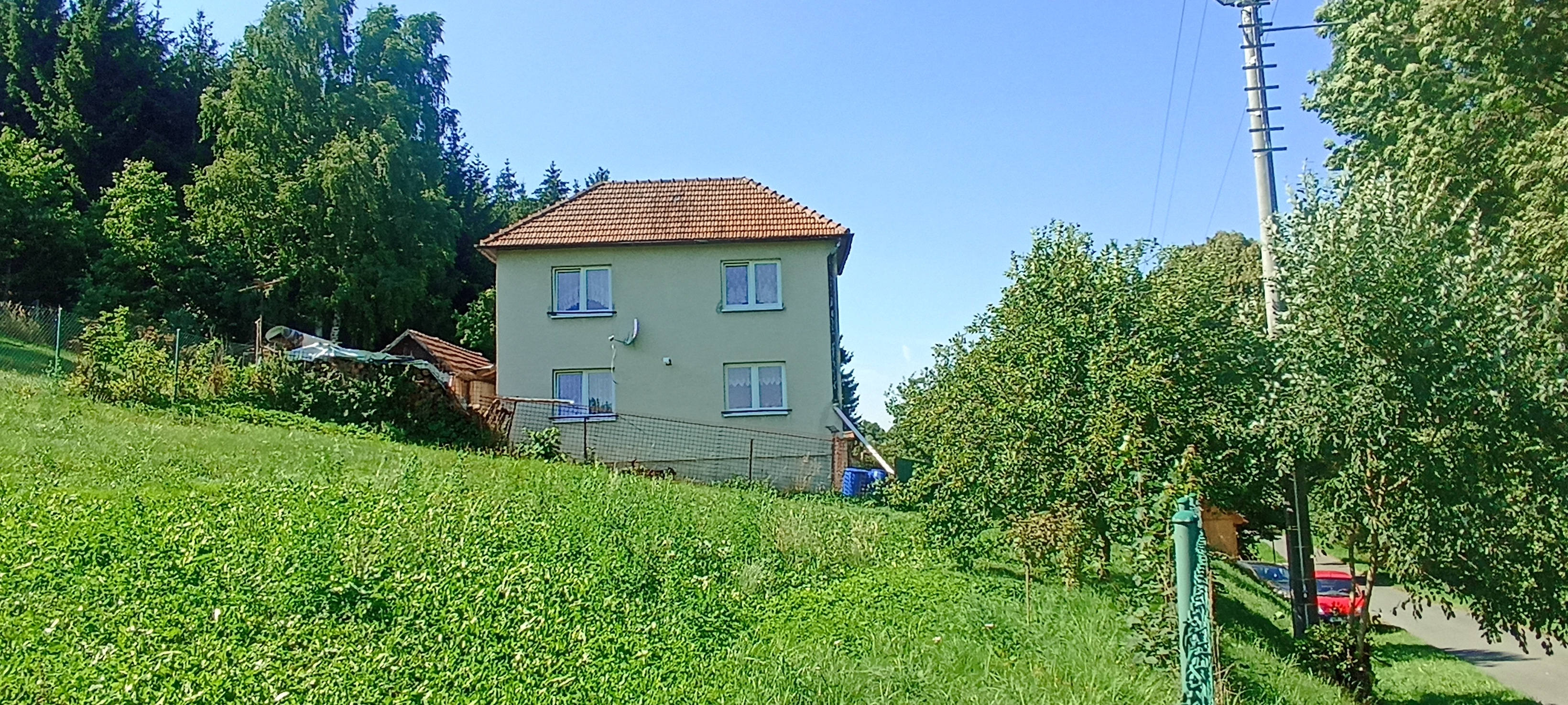 Prodej RD se zahradou, CP 750 m², obec Rozsochy – Vojetín